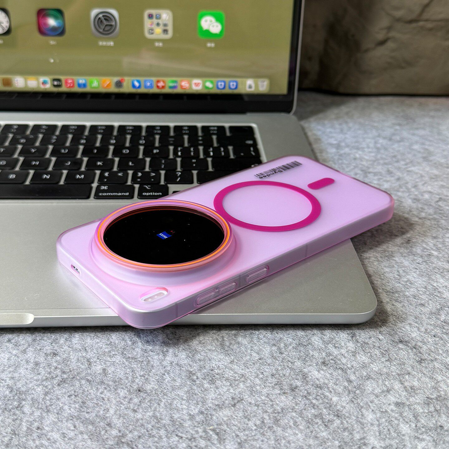 Ultra Thin Skin Feel Magnetic  - đánh giá và giá Transparent Thin Case
