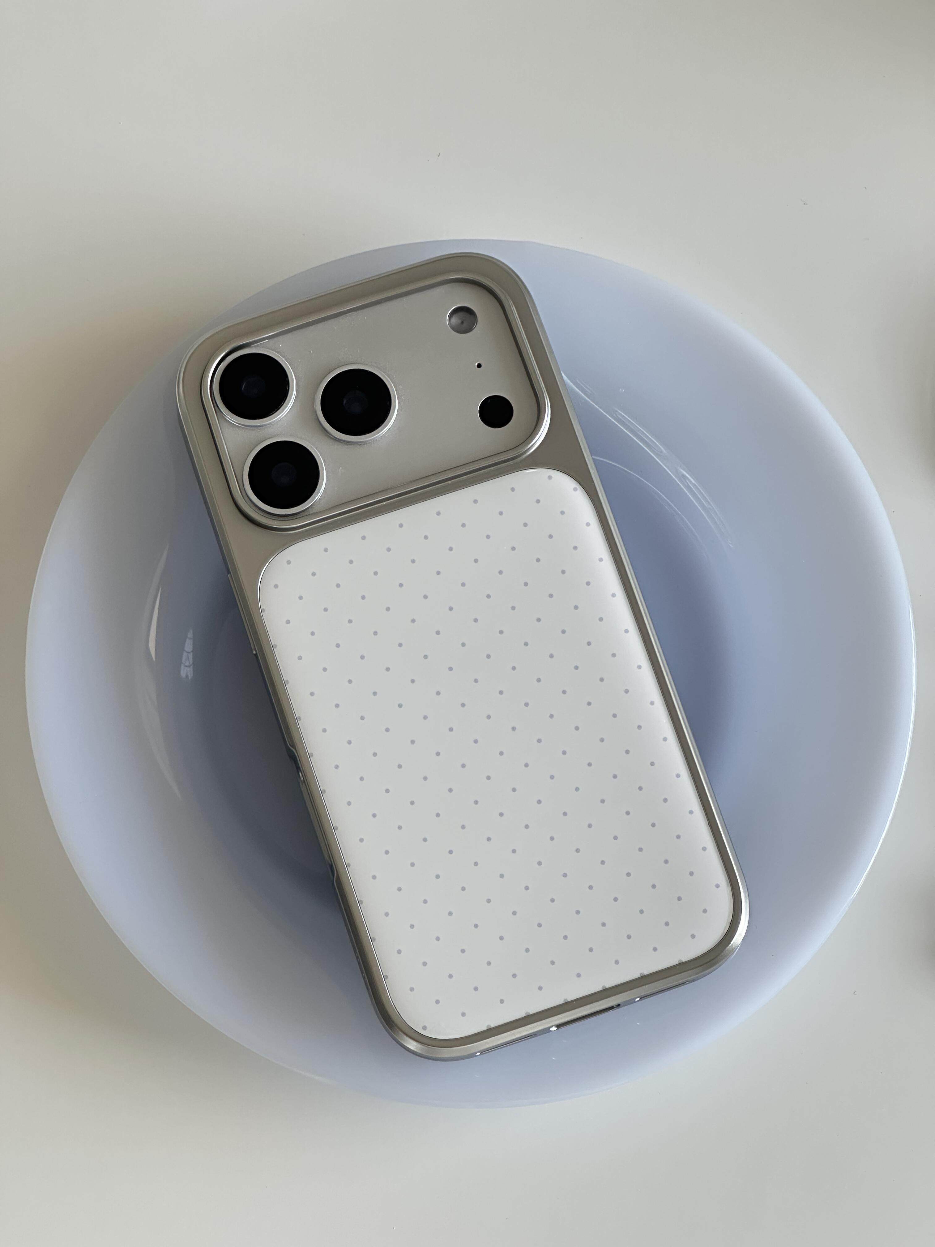 Ins Style Versatile Personalit - đánh giá và giá Phone Cases Polka Dot
