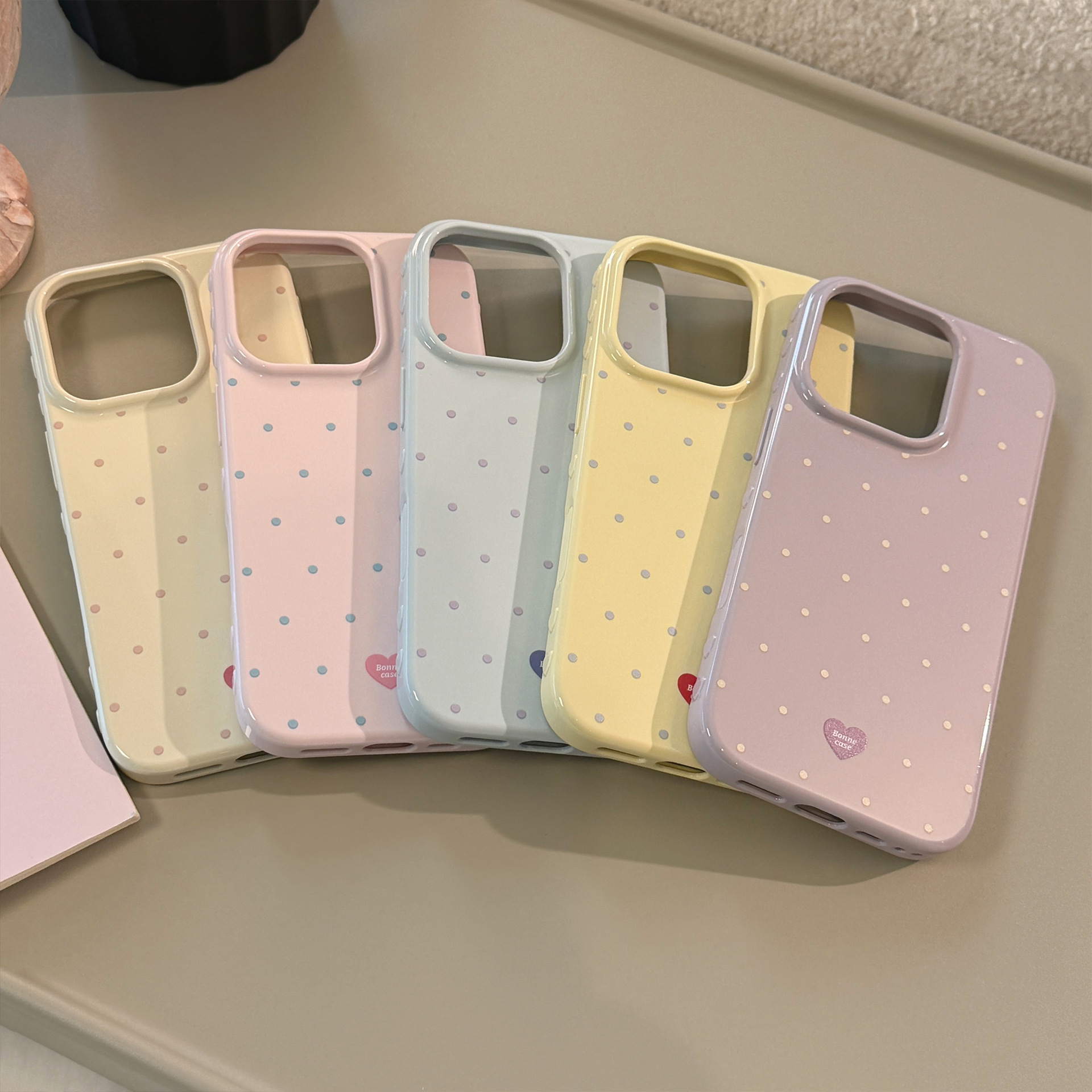 Korean Full Screen Candy Color - đánh giá và giá Phone Cases Polka Dot