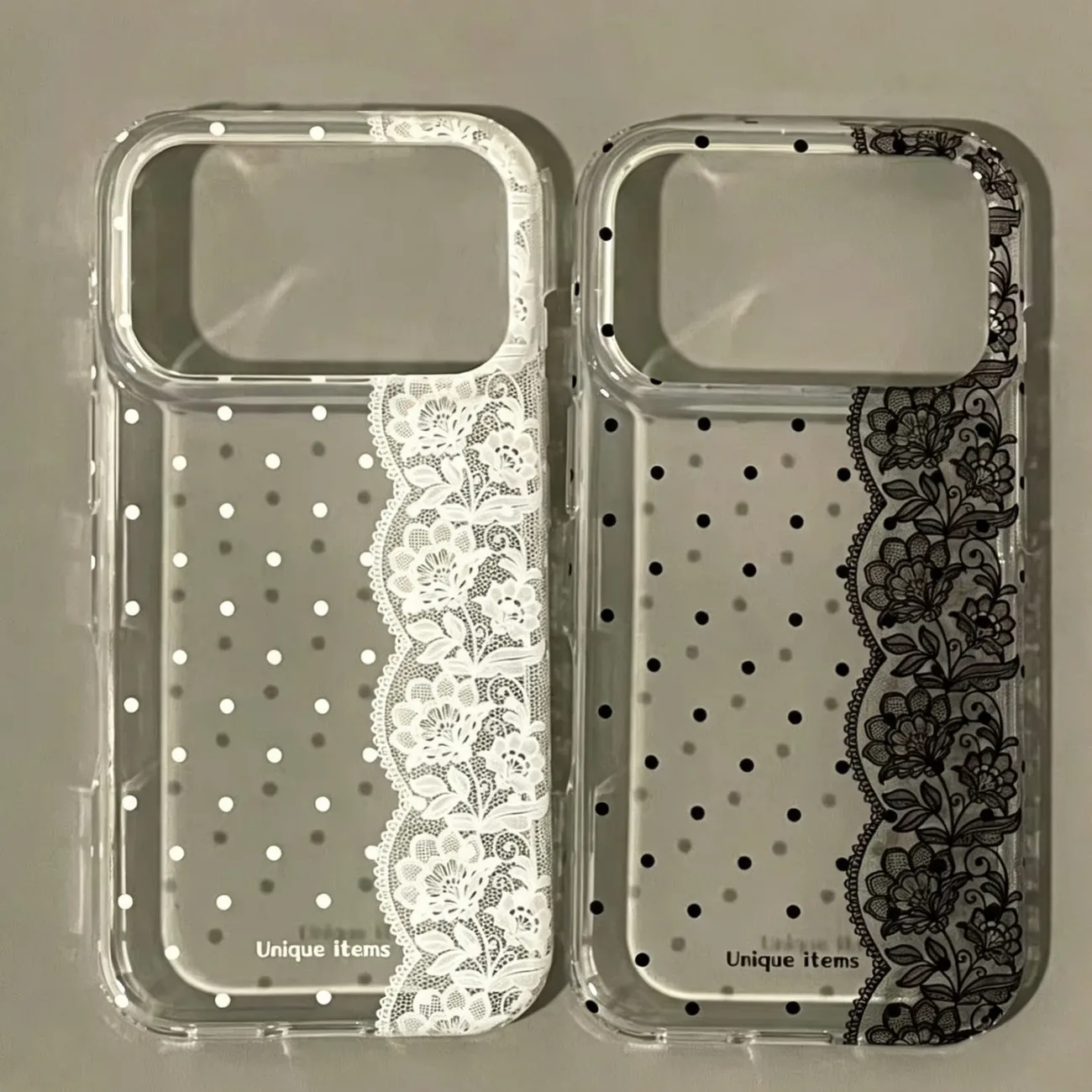 Ancient Art Vintage Lace Rose  - đánh giá và giá Phone Cases Polka Dot