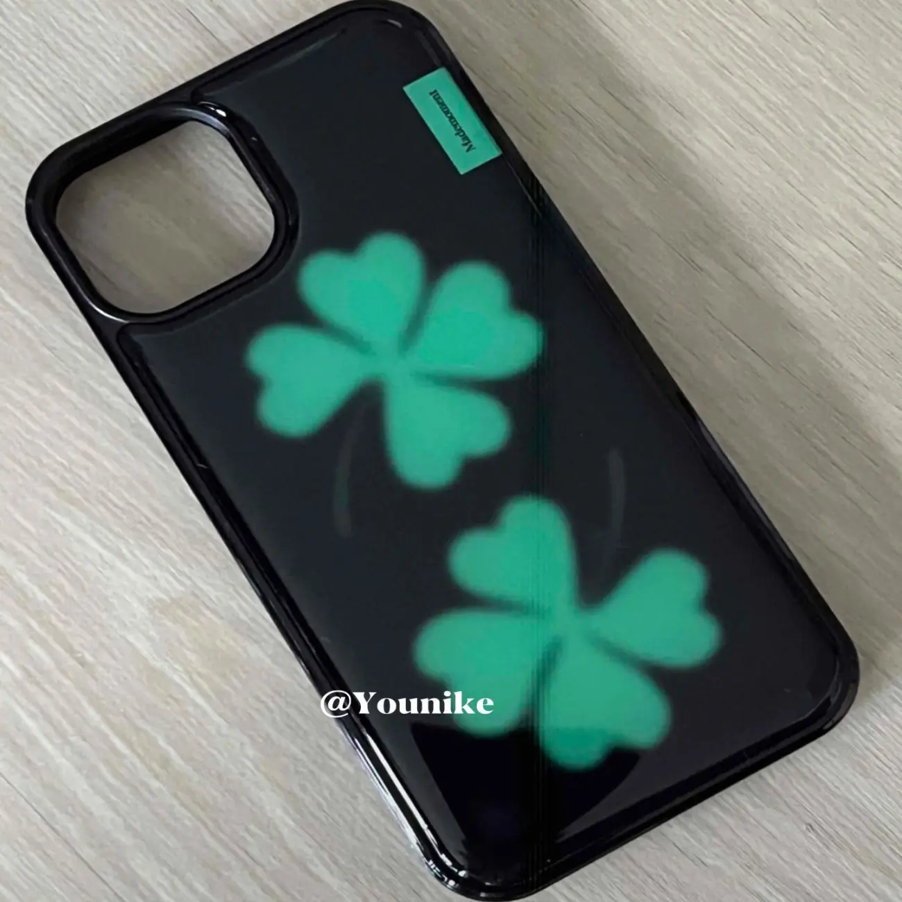 Lucky Four Leaf Clover Cute Ka - đánh giá và giá Phone Cases Drop Proof