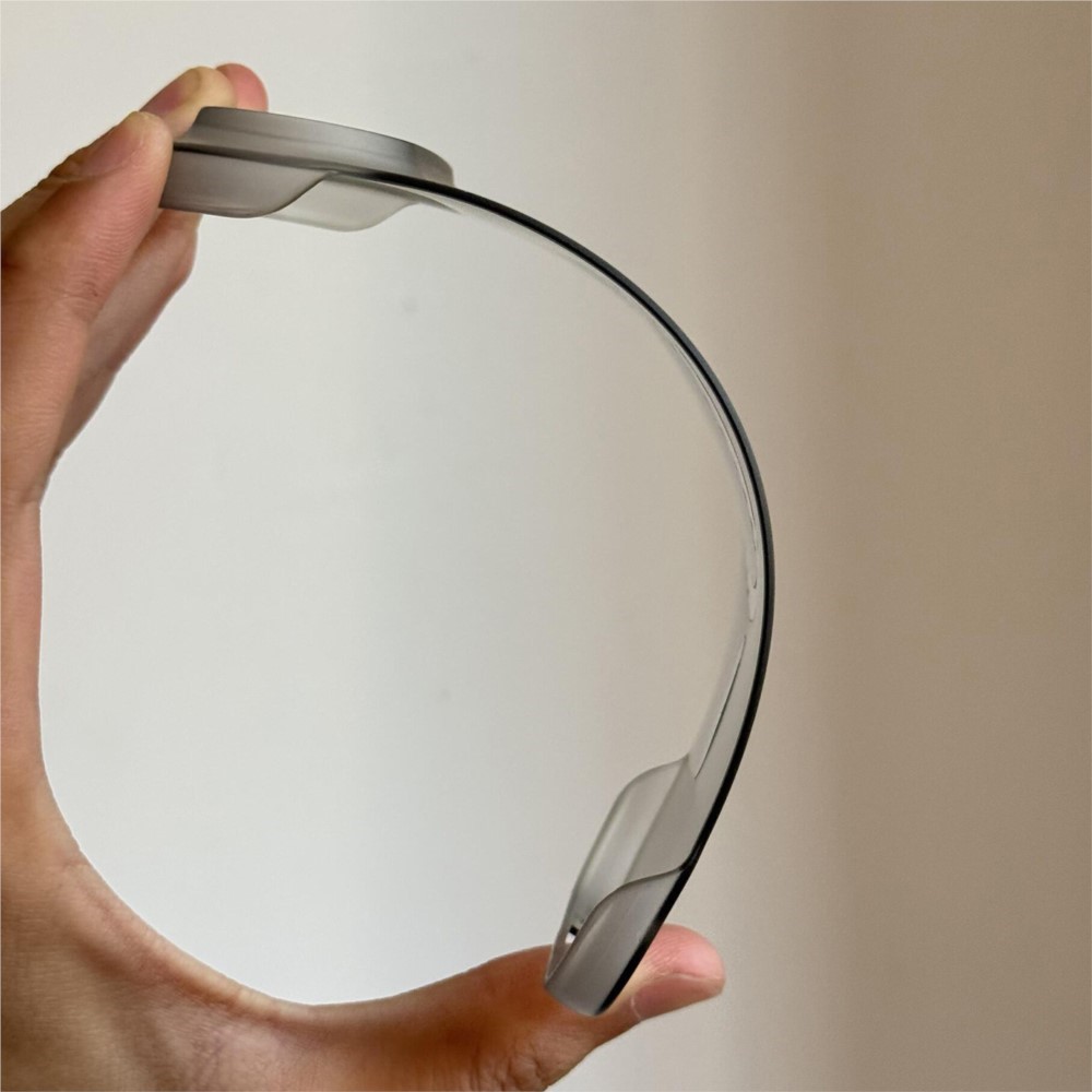 Ultra Thin Matte Frameless Mag - đánh giá và giá Transparent Thin Case
