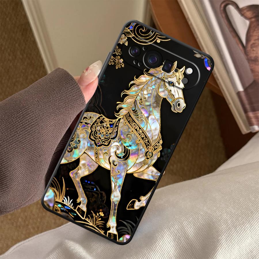 Lucky Horse Funda Phone Cover  - đánh giá và giá Phone Cases Pixel 10 Pro