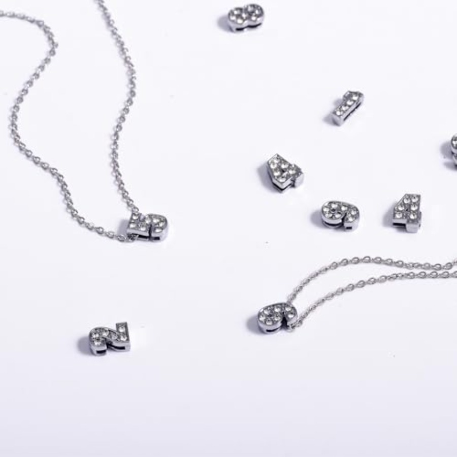 stino Rhinestone Letter Charms - đánh giá và giá Phone Cases Junk